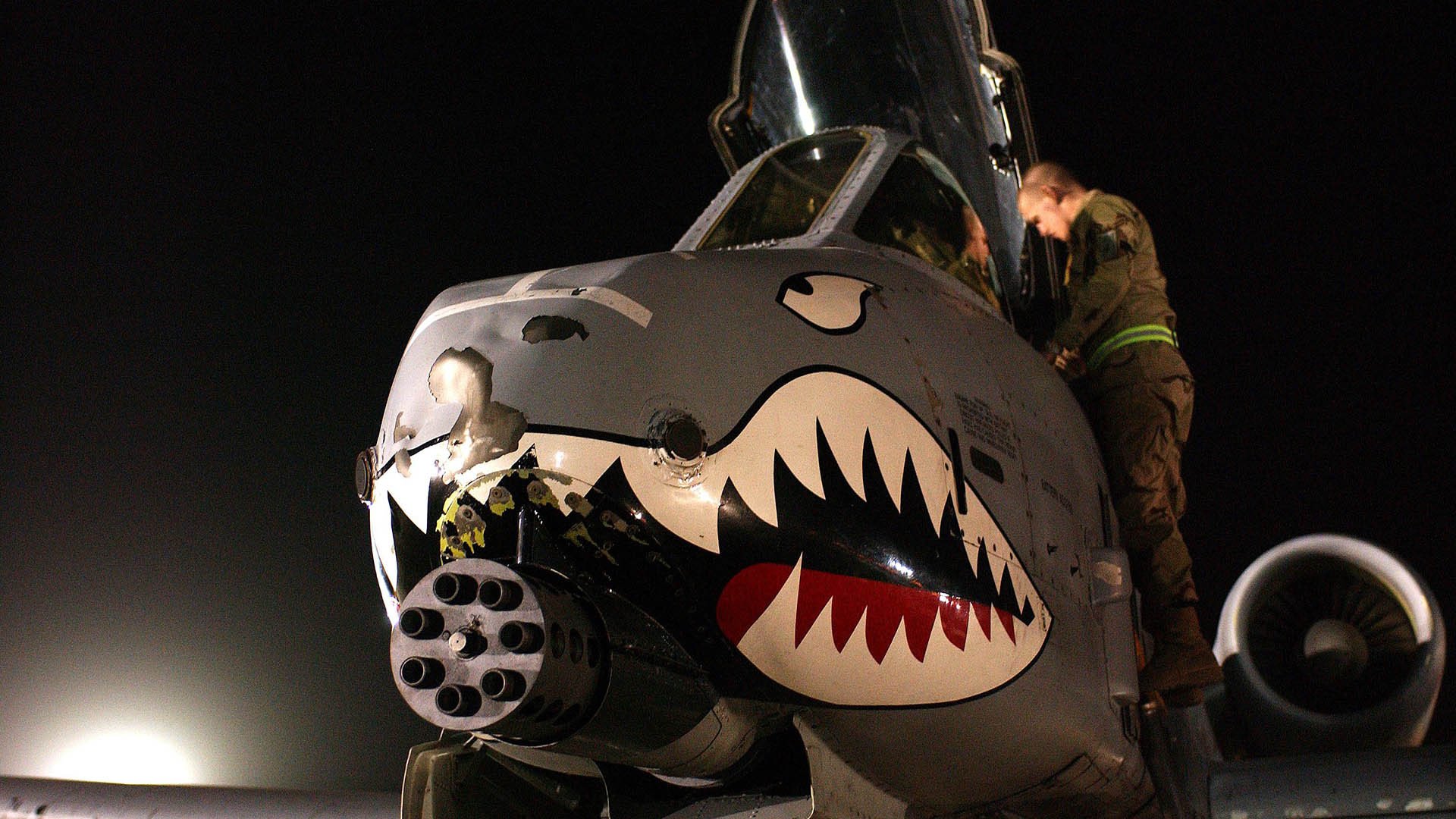 -_勇士开启火热三分雨，势不可挡_，勇士热火全场回放中文