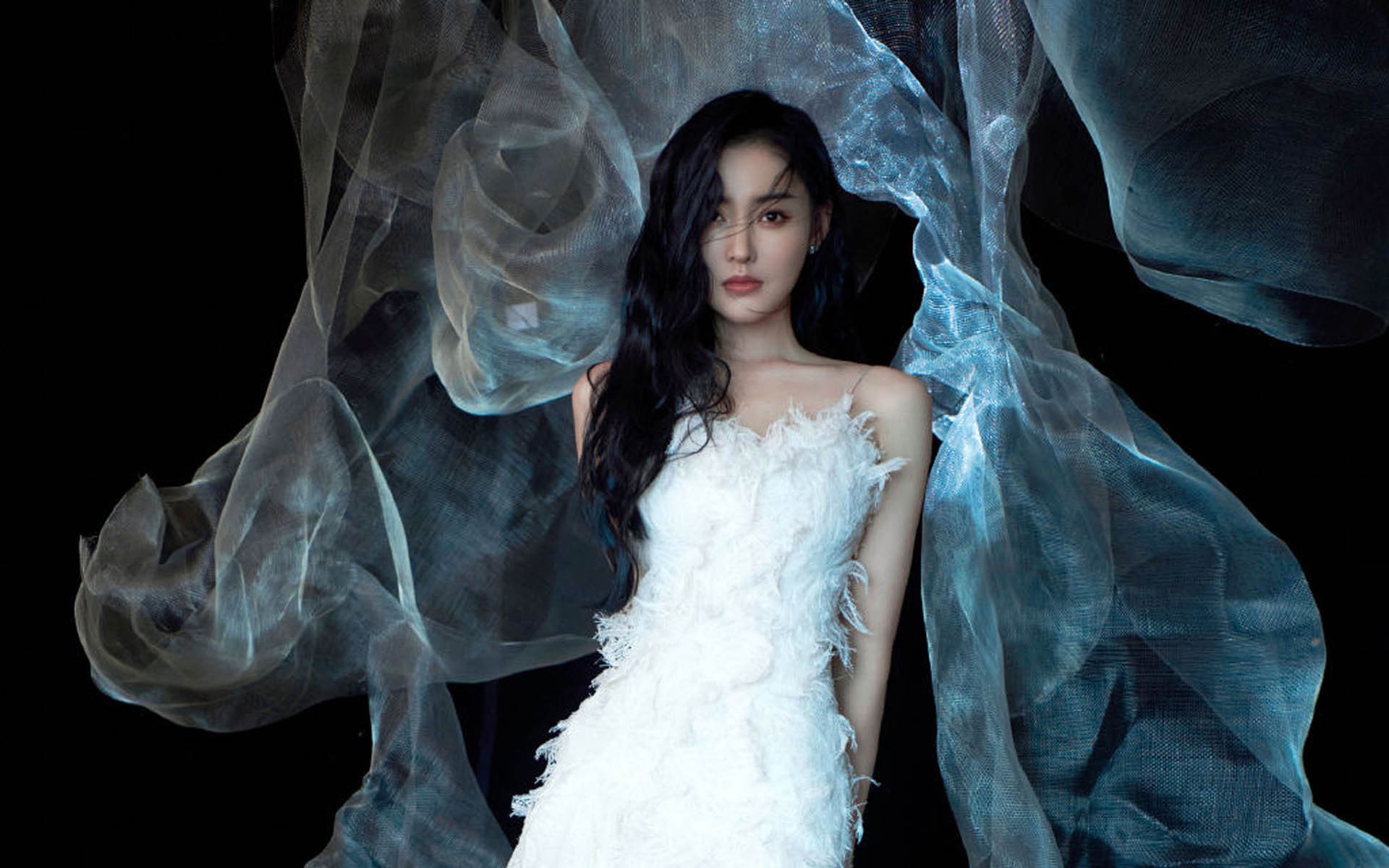 曼城力挽狂澜赛进四强，夺冠前景平路漫漫，曼城最精彩的比赛