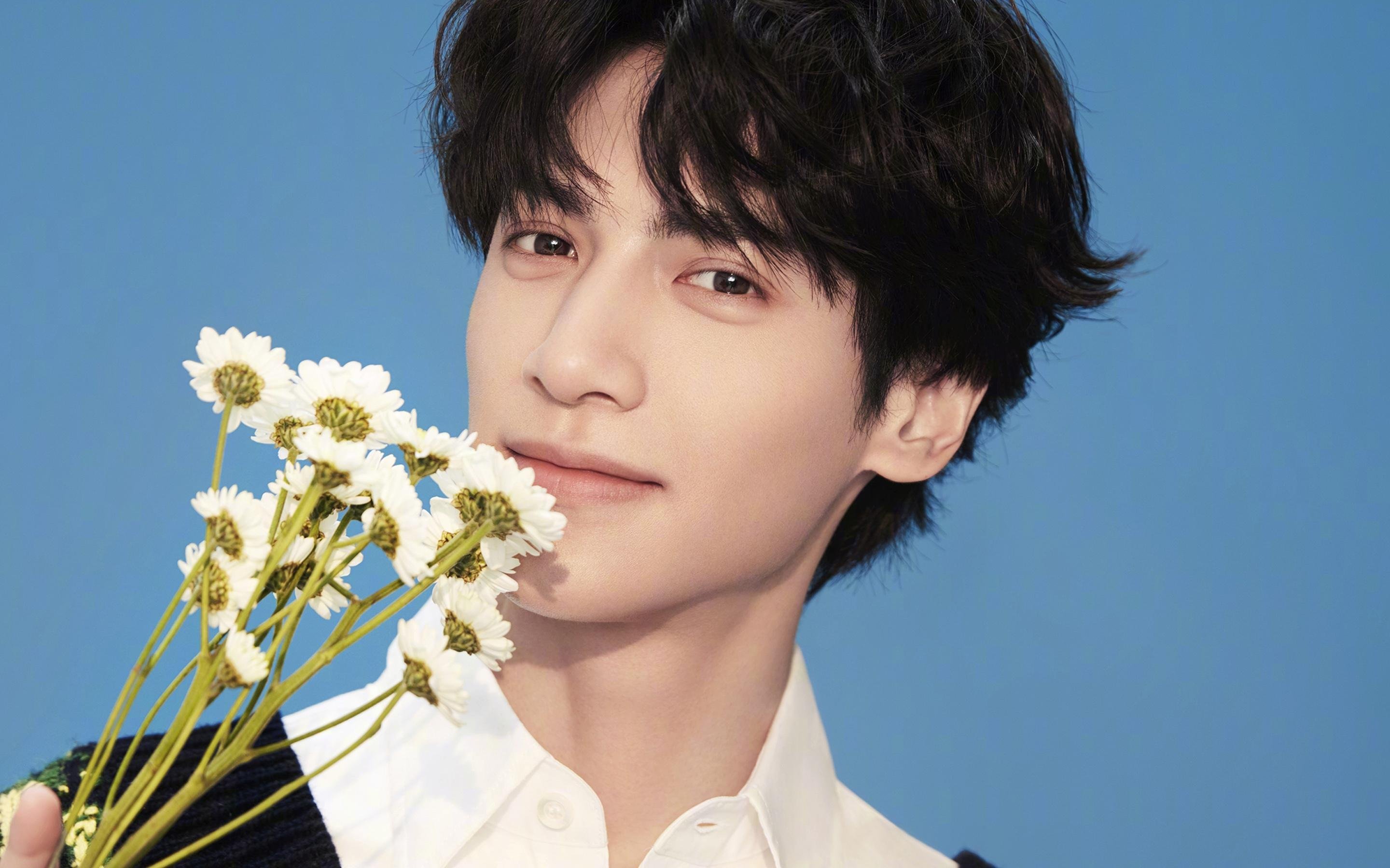 九游娱乐APP-“马科斯·莫奇的战术安排与防守反应，成就美洲狮队的防守核心”