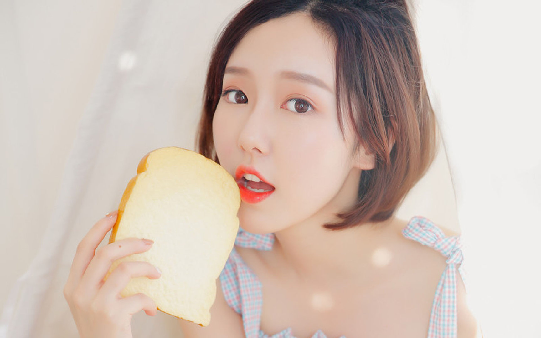 九游下载安装-普劳德再次跻身世界蝶泳前列，普劳德游泳